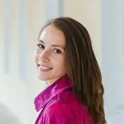 Яна Соловьева